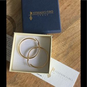 14KT Medium Capri Hoop Earrings